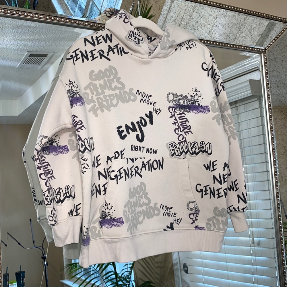 Zara Boy Graffiti Sweatshirt